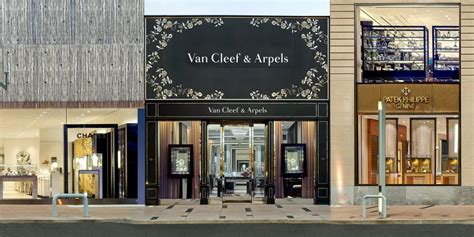 van cleef manhasset.